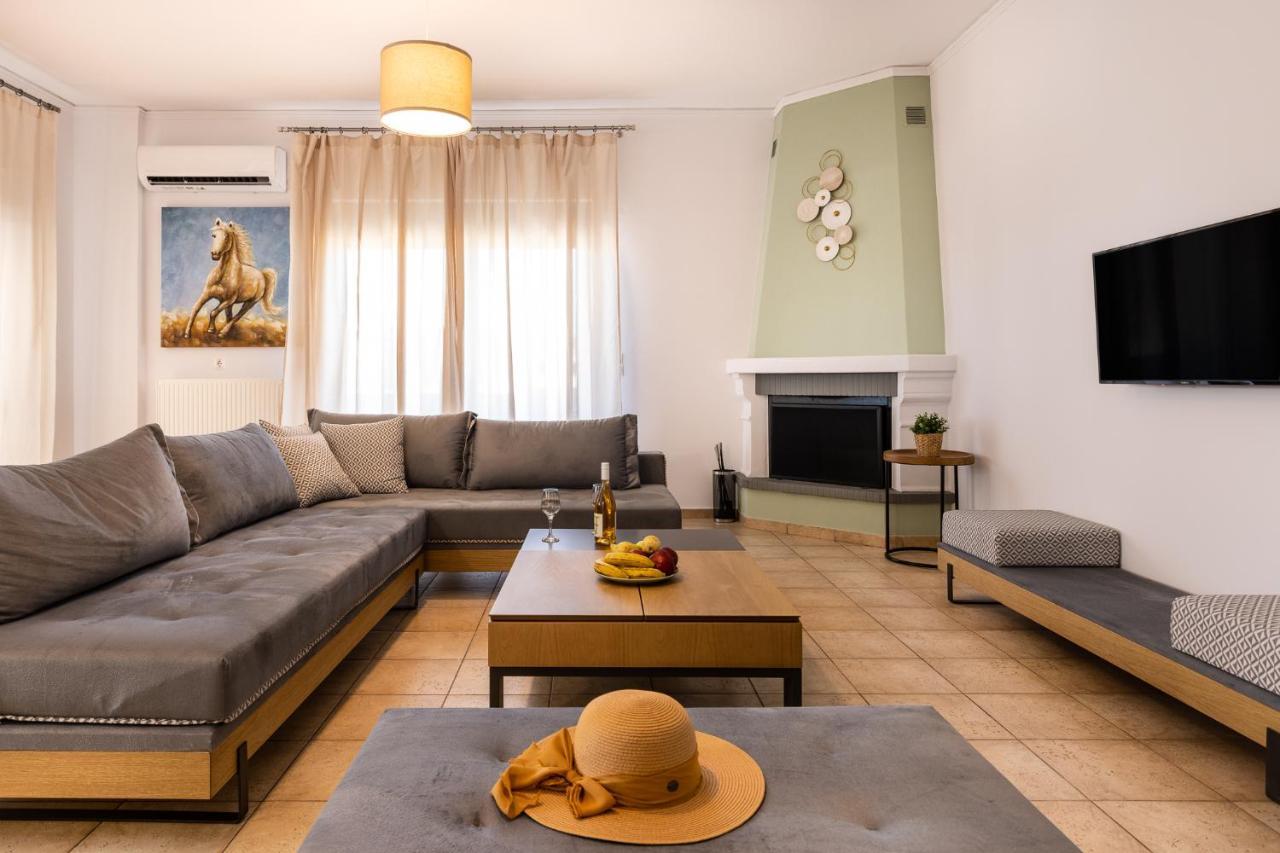 Blue Port In Chania Apartment
